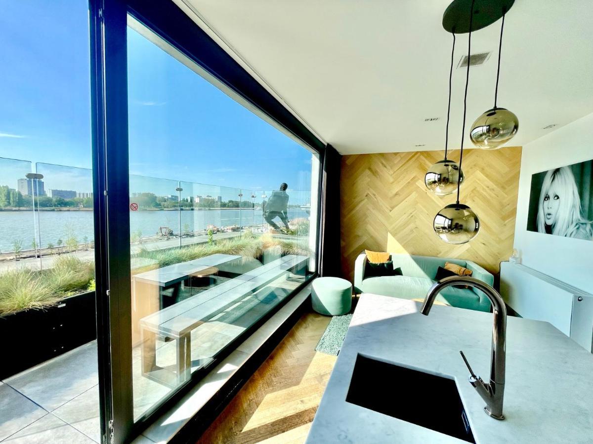 Kaai11 - Lofts & Suites With A View Антверпен Екстериор снимка