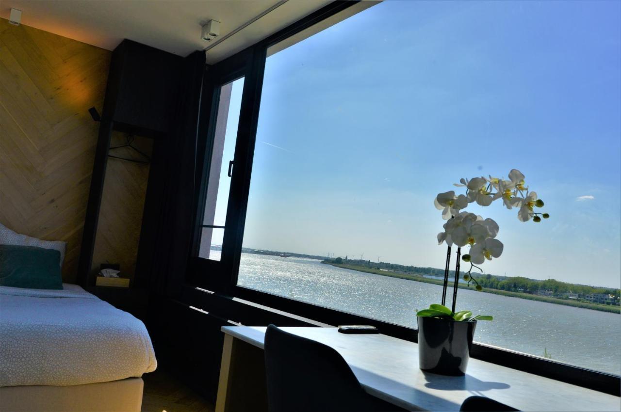 Kaai11 - Lofts & Suites With A View Антверпен Екстериор снимка